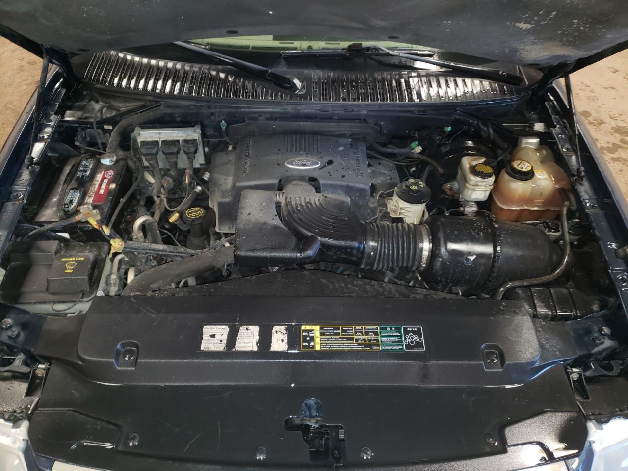 Photo 7 from auction – 2004 FORD EXPEDITION with VIN 1FMFU18L24LA99939