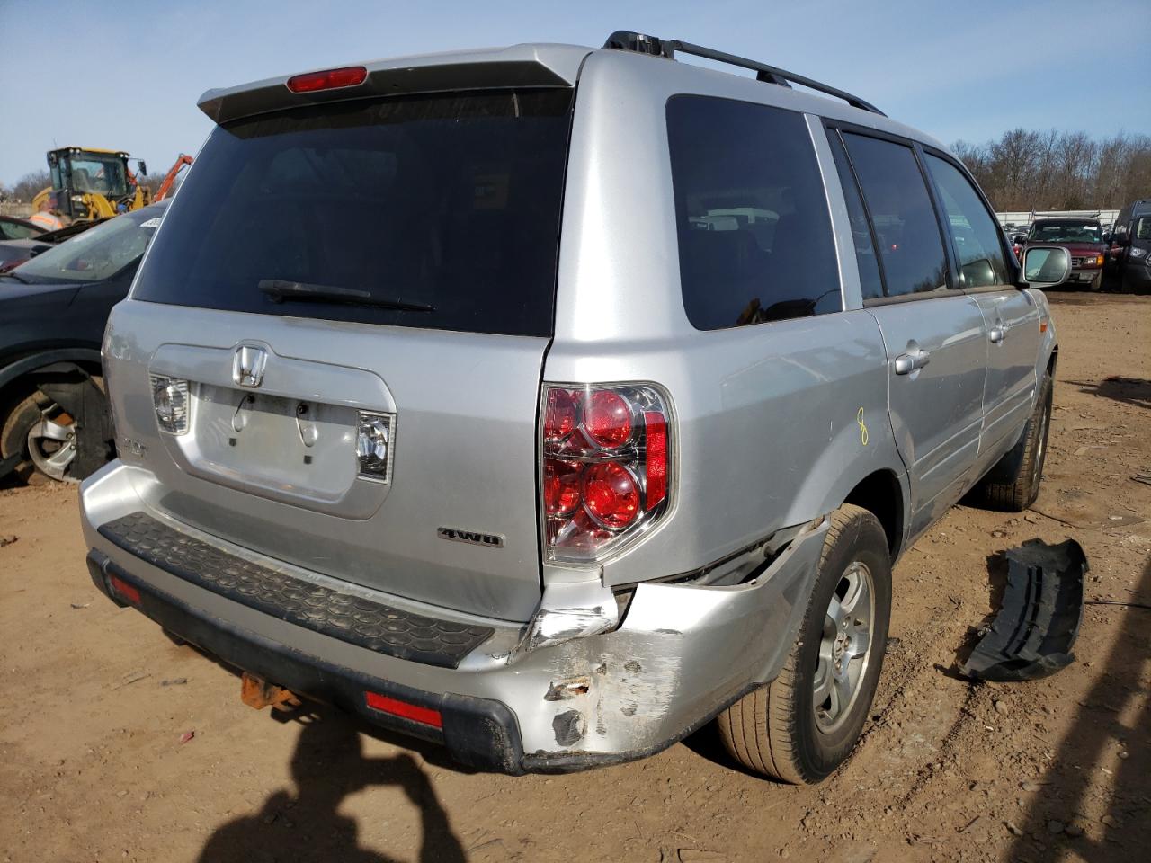 Photo 4 from auction – 2007 HONDA PILOT EXL with VIN 5FNYF18687B027698