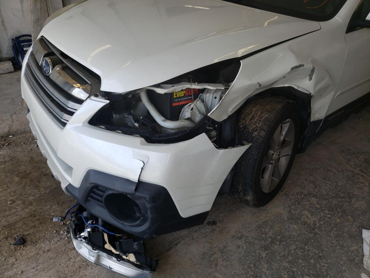 Photo 9 from auction – 2013 SUBARU OUTBACK 2. with VIN 4S4BRCSC3D3295795