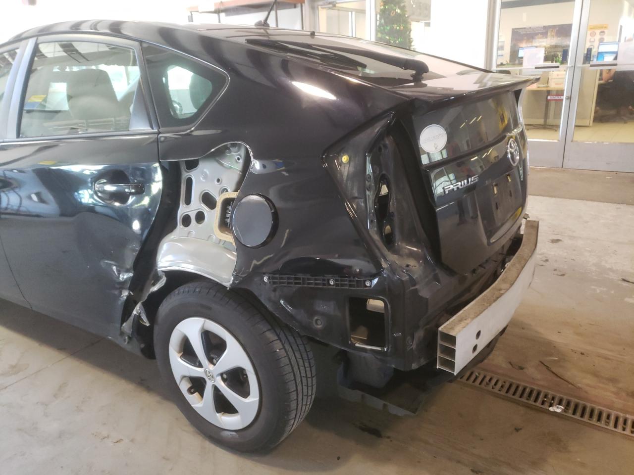 Photo 9 from auction – 2012 TOYOTA PRIUS with VIN JTDKN3DU6C5462658