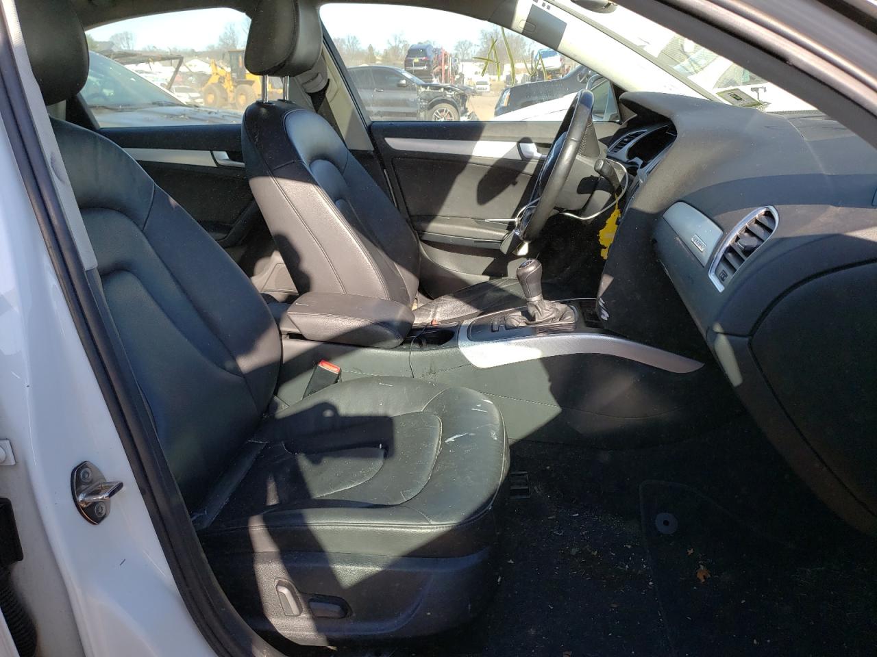 Photo 5 from auction – 2010 AUDI A4 PREMIUM with VIN WAUDFAFL9AN055135