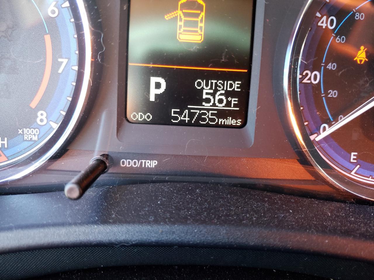 Photo 8 from auction – 2018 TOYOTA COROLLA L with VIN 2T1BURHEXJC011242