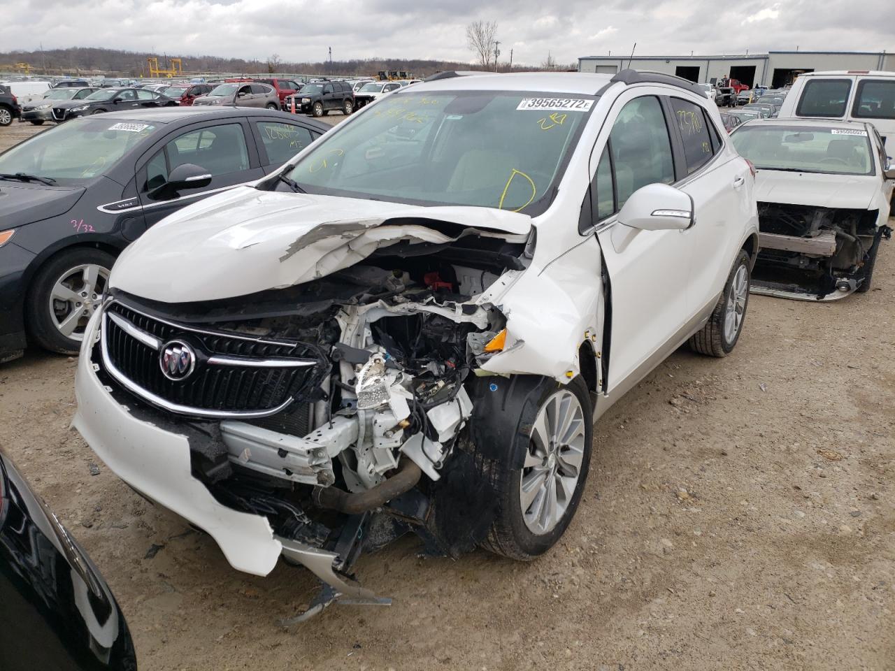 Photo 2 from auction – 2018 BUICK ENCORE PRE with VIN KL4CJESB9JB599762