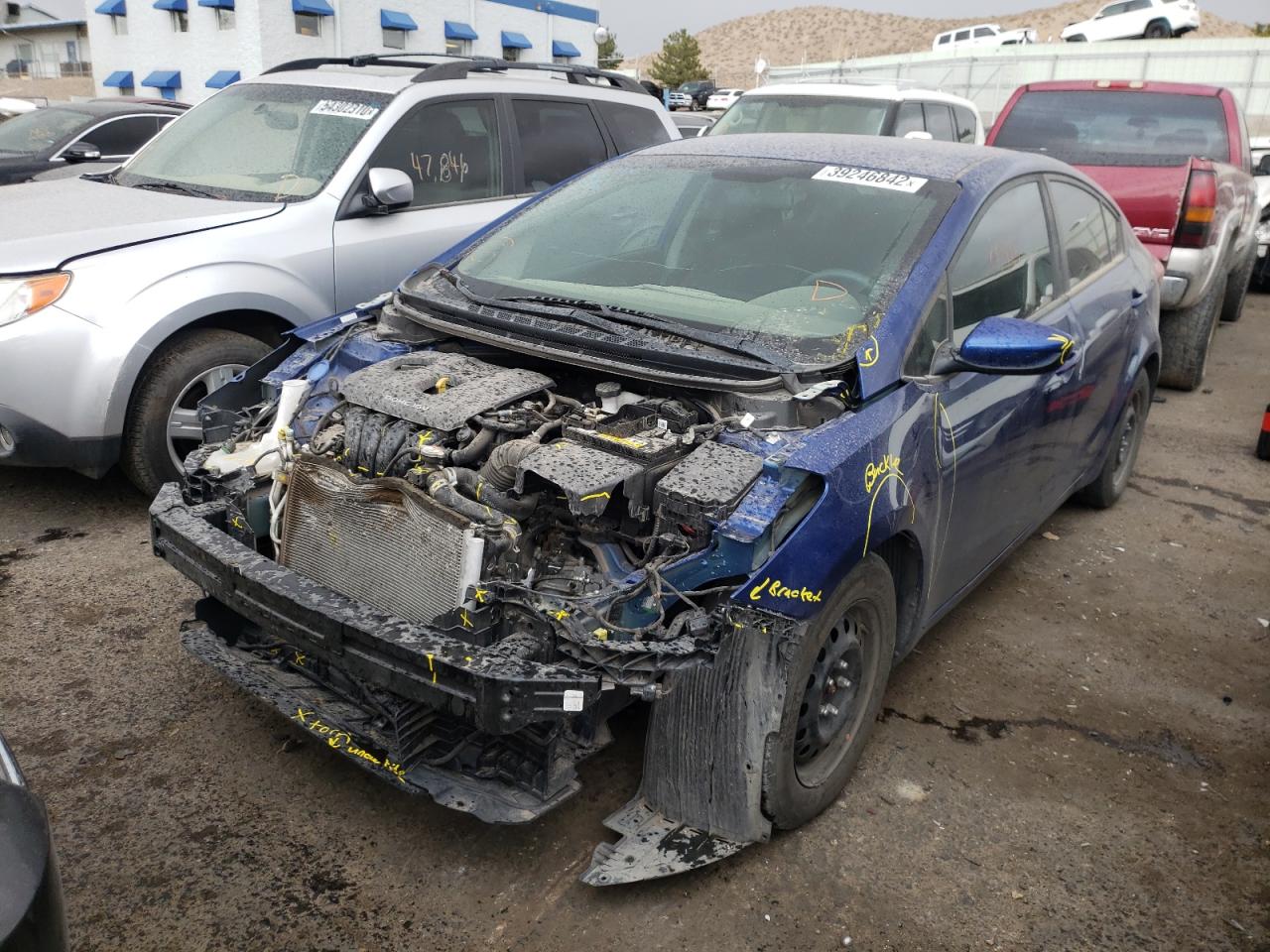 Photo 2 from auction – 2018 KIA FORTE LX with VIN 3KPFK4A77JE185549