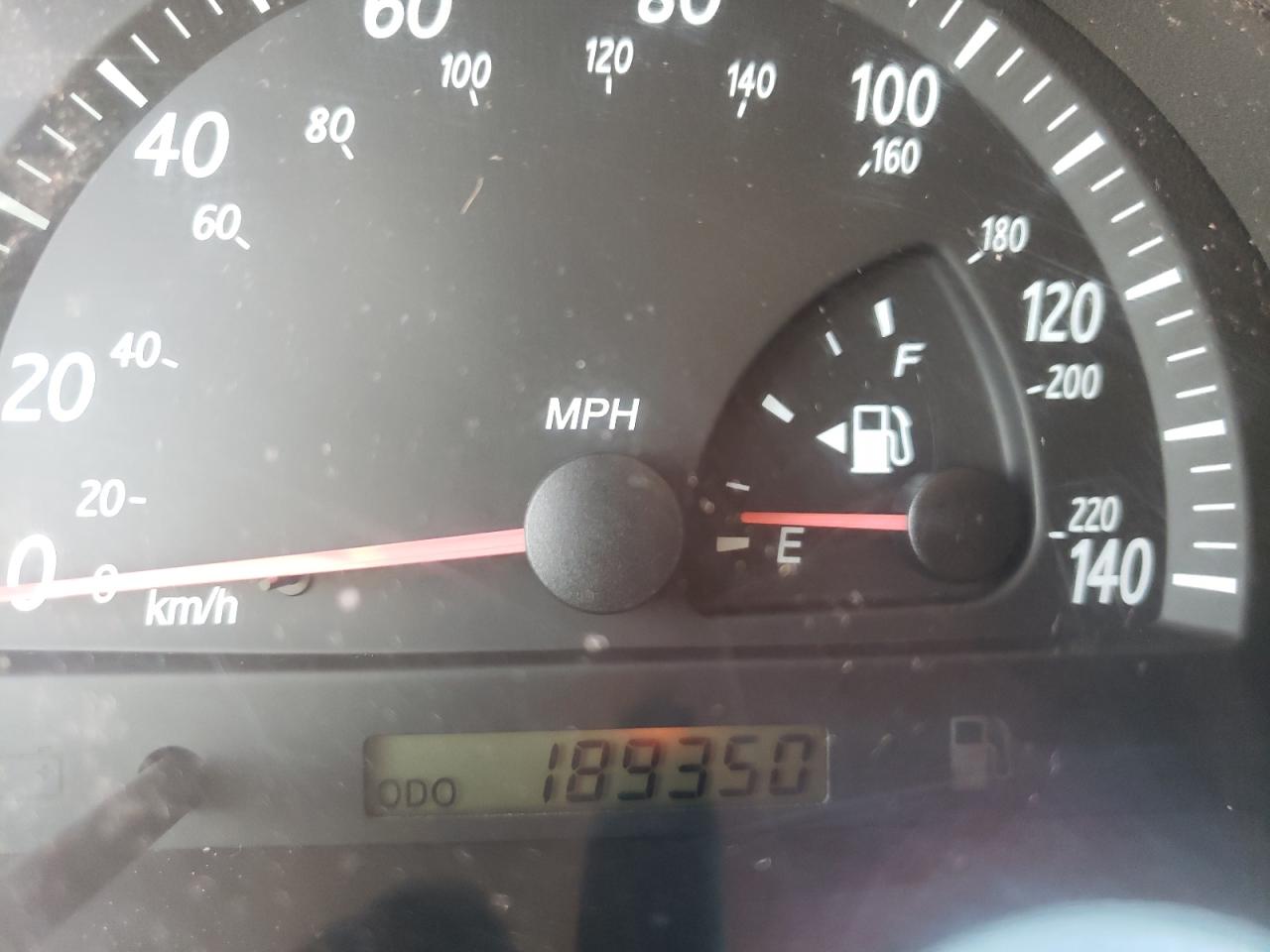 Photo 8 from auction – 2003 TOYOTA CAMRY with VIN JTDBE32K530236027