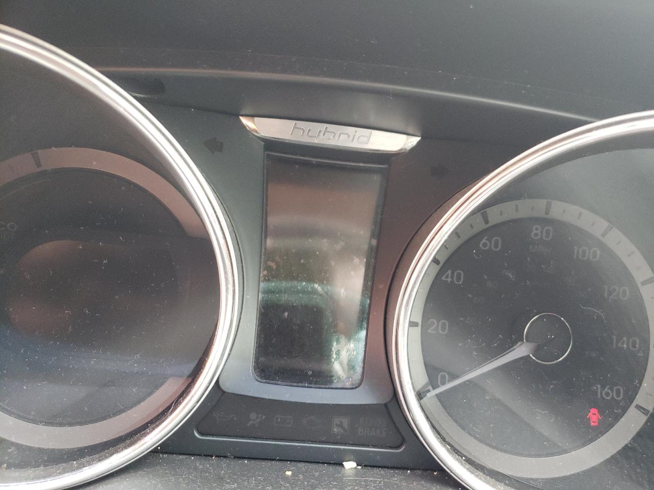 Photo 8 from auction – 2015 HYUNDAI SONATA HYB with VIN KMHEC4A42FA124839