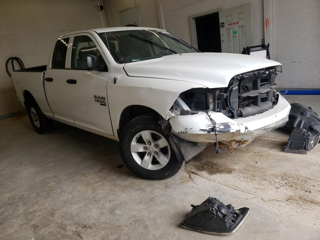 RAM 1500 CLASS 2019 with VIN 1C6RR7FG8KS551995 - Photo from auction