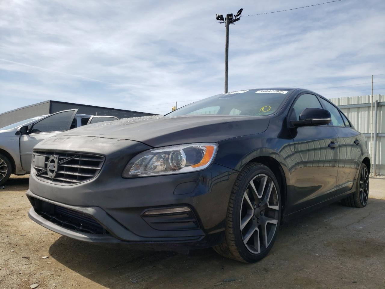 Photo 2 from auction – 2018 VOLVO S60 DYNAMI with VIN YV126MFL7J2465567