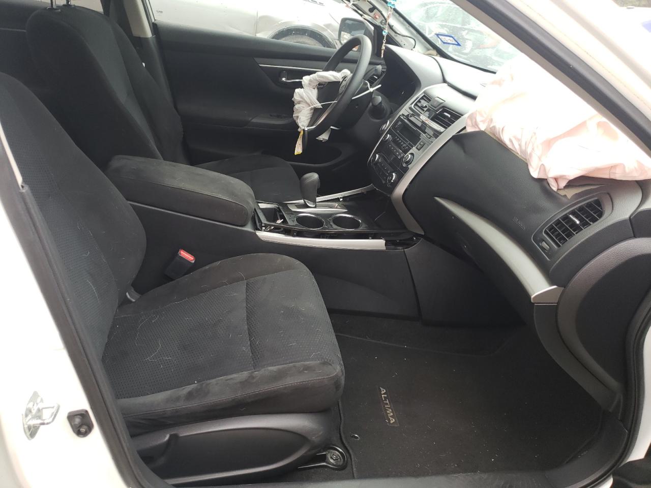 Photo 5 from auction – 2015 NISSAN ALTIMA with VIN 1N4AL3AP3FN368909