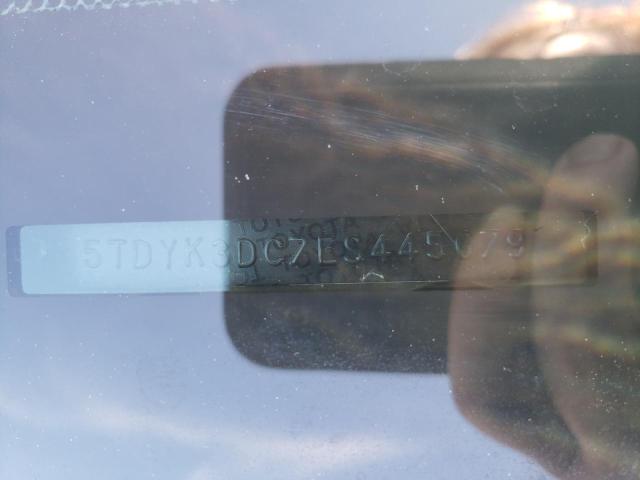 Photo 10 from auction – 2014 TOYOTA SIENNA XLE with VIN 5TDYK3DC7ES445679