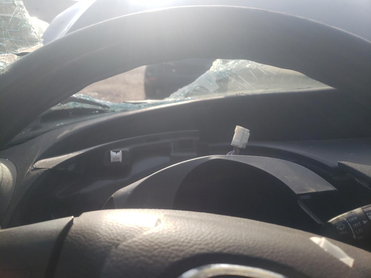 Photo 8 from auction – 2012 MAZDA 3 I with VIN JM1BL1UF6C1576100