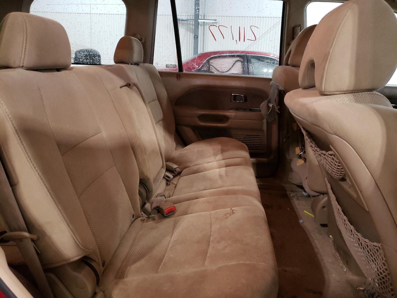 Photo 6 from auction – 2006 HONDA PILOT EX with VIN 2HKYF18426H513907