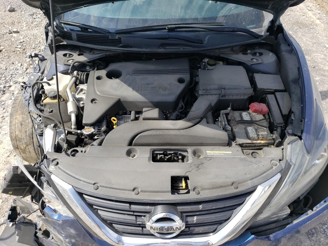 Photo 7 from auction – 2017 NISSAN ALTIMA 2.5 with VIN 1N4AL3AP4HC486658