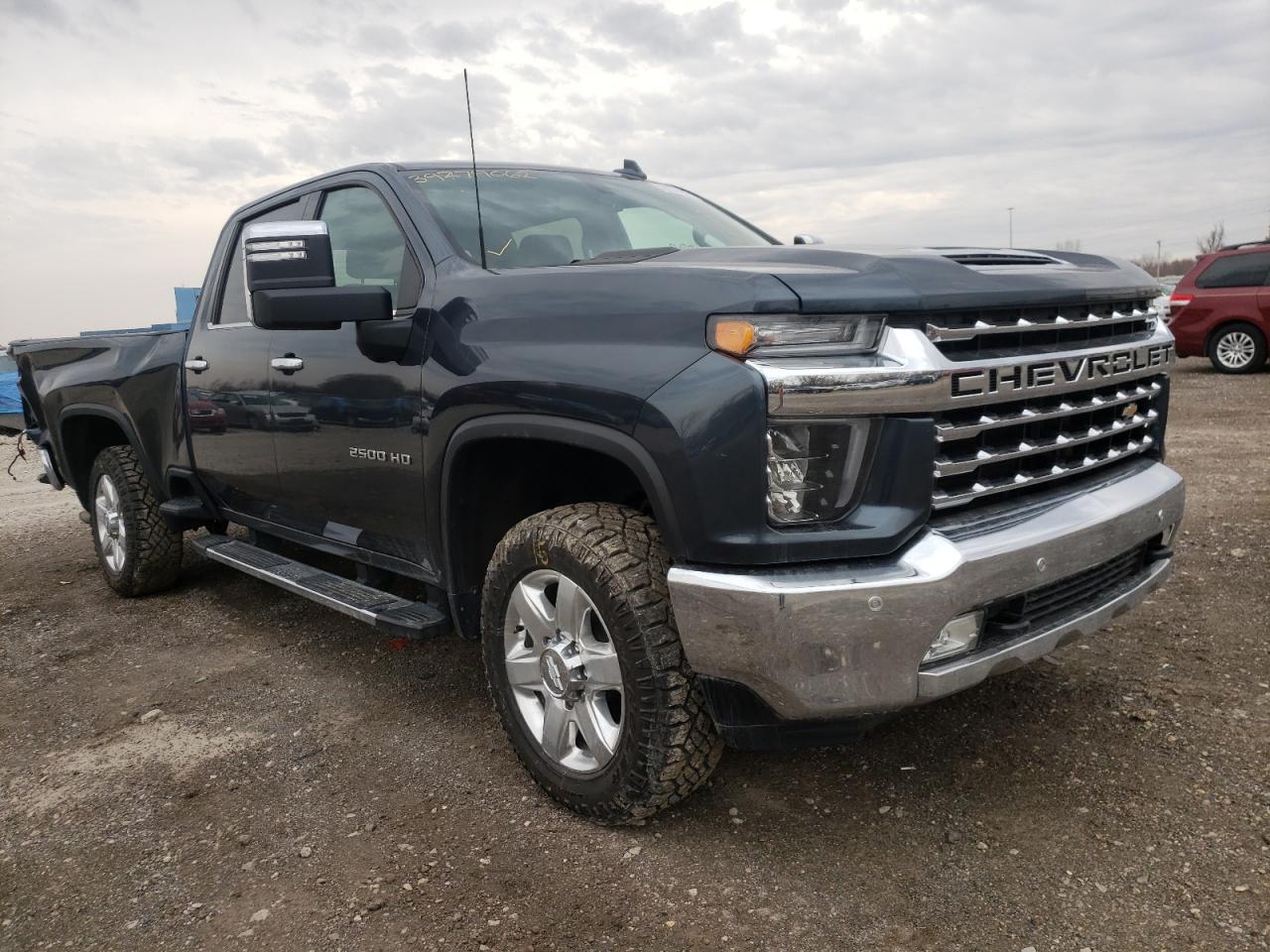 CHEVROLET SILVERADO 2020 with VIN 1GC4YPE7XLF137019 - Photo from auction
