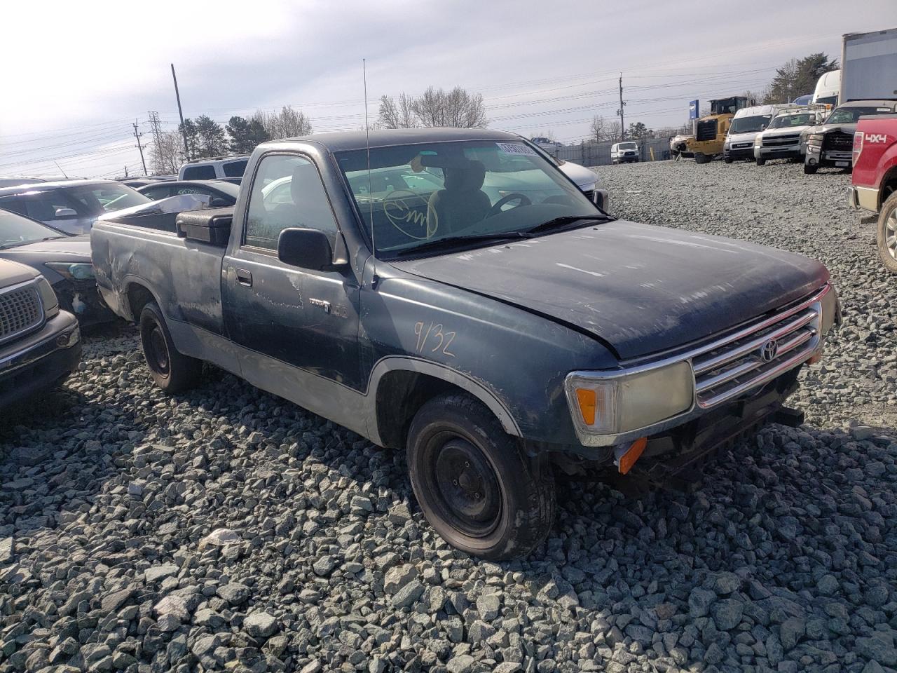 TOYOTA T100 1995 with VIN JT4UD10D2S0004472 - Photo from auction