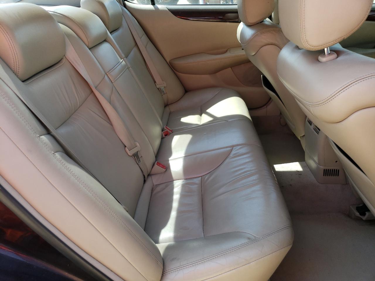 Photo 6 from auction – 2003 LEXUS ES 300 with VIN JTHBF30G336016652