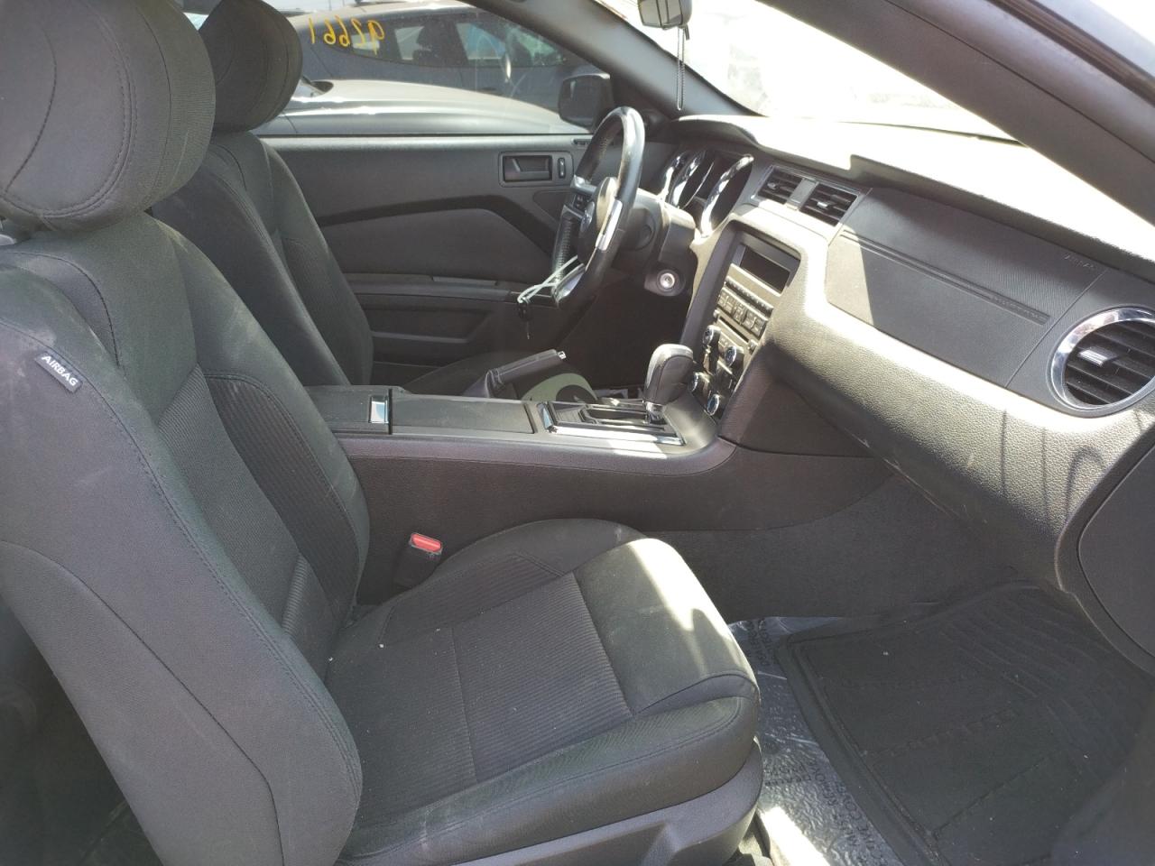 Photo 5 from auction – 2014 FORD MUSTANG with VIN 1ZVBP8AM4E5326847
