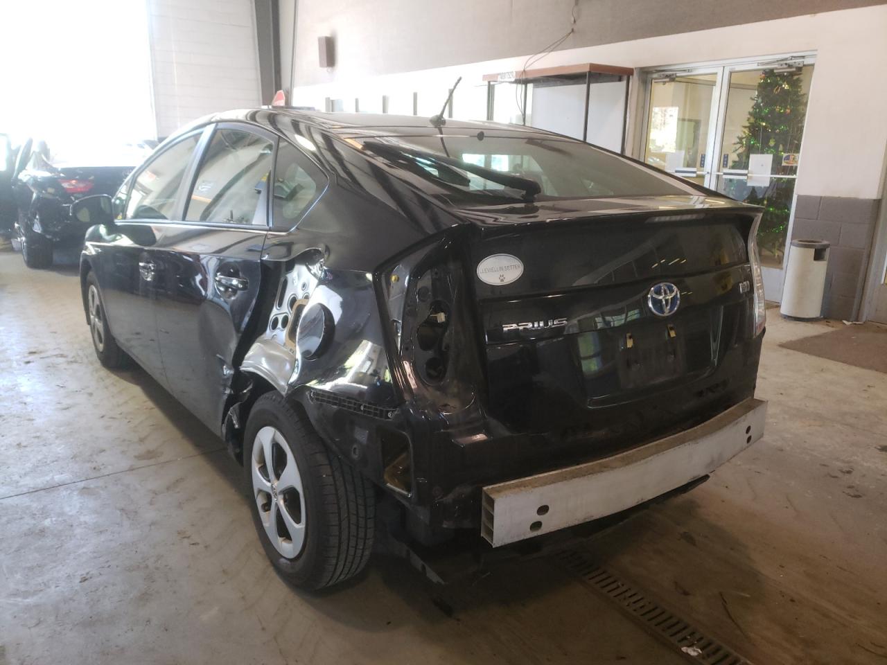 Photo 3 from auction – 2012 TOYOTA PRIUS with VIN JTDKN3DU6C5462658