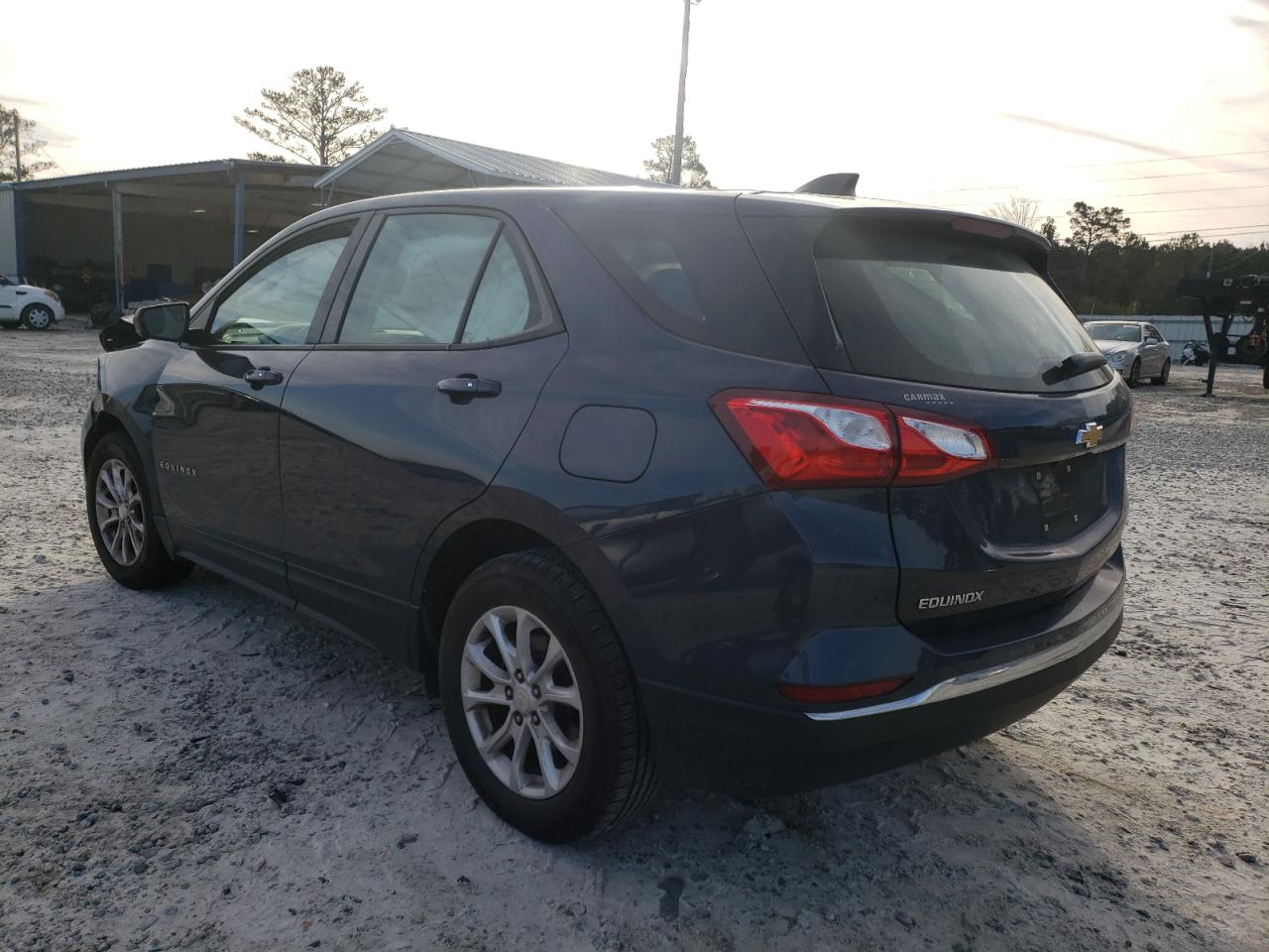 Photo 3 from auction – 2018 CHEVROLET EQUINOX LS with VIN 3GNAXHEV2JL407185