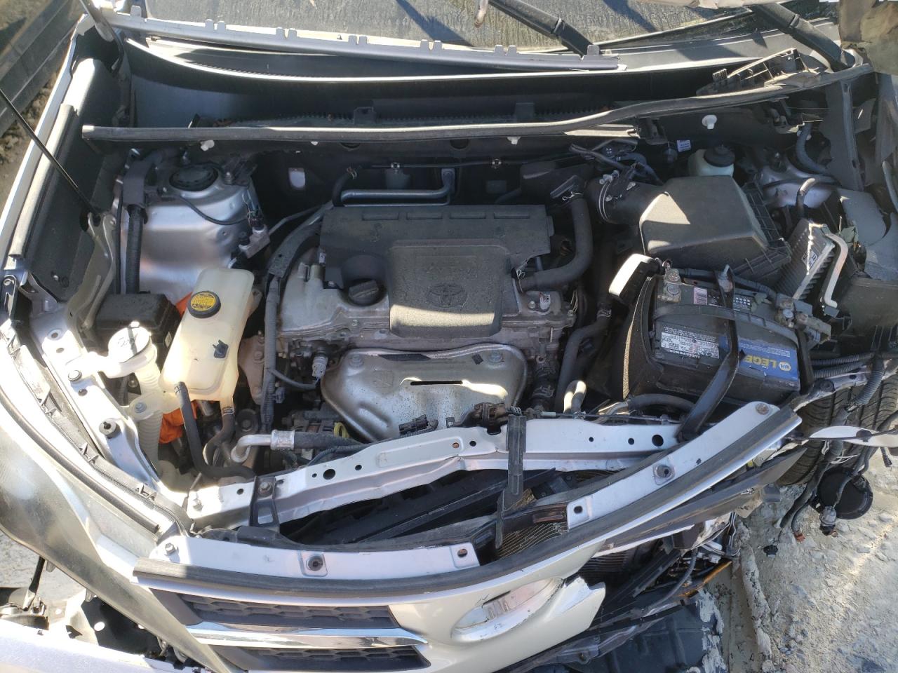 Photo 7 from auction – 2015 TOYOTA RAV4 XLE with VIN 2T3WFREV6FW133657