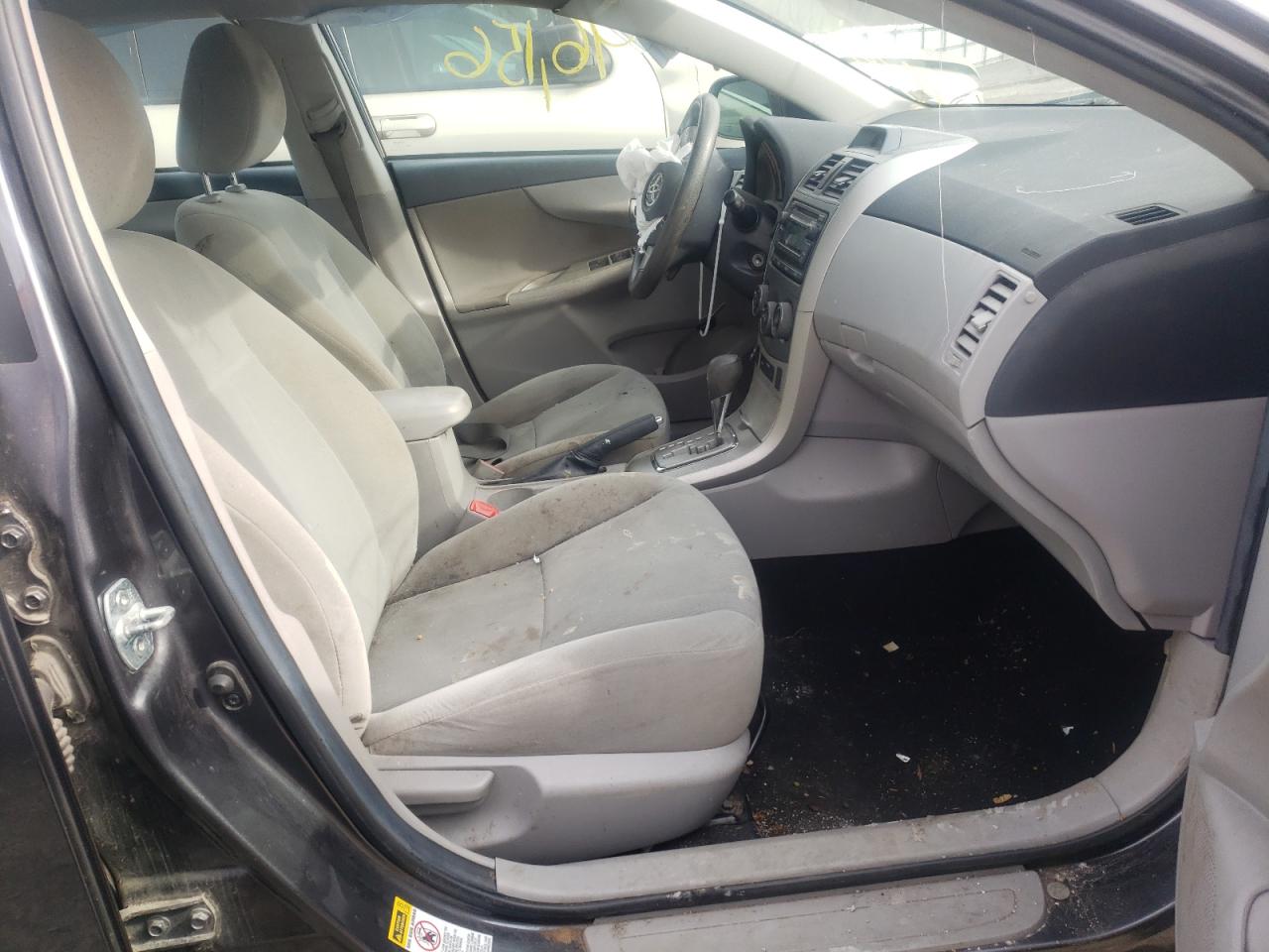 Photo 5 from auction – 2012 TOYOTA CARROLLA with VIN 5YFBU4EE0CP012507