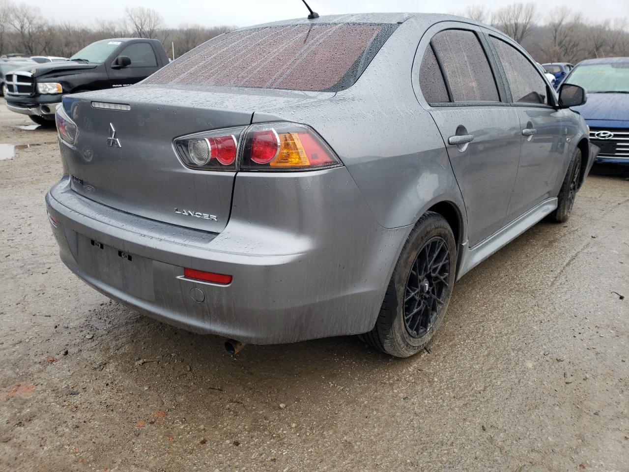 Photo 4 from auction – 2015 MITSUBISHI LANCER ES with VIN JA32U2FU0FU003984