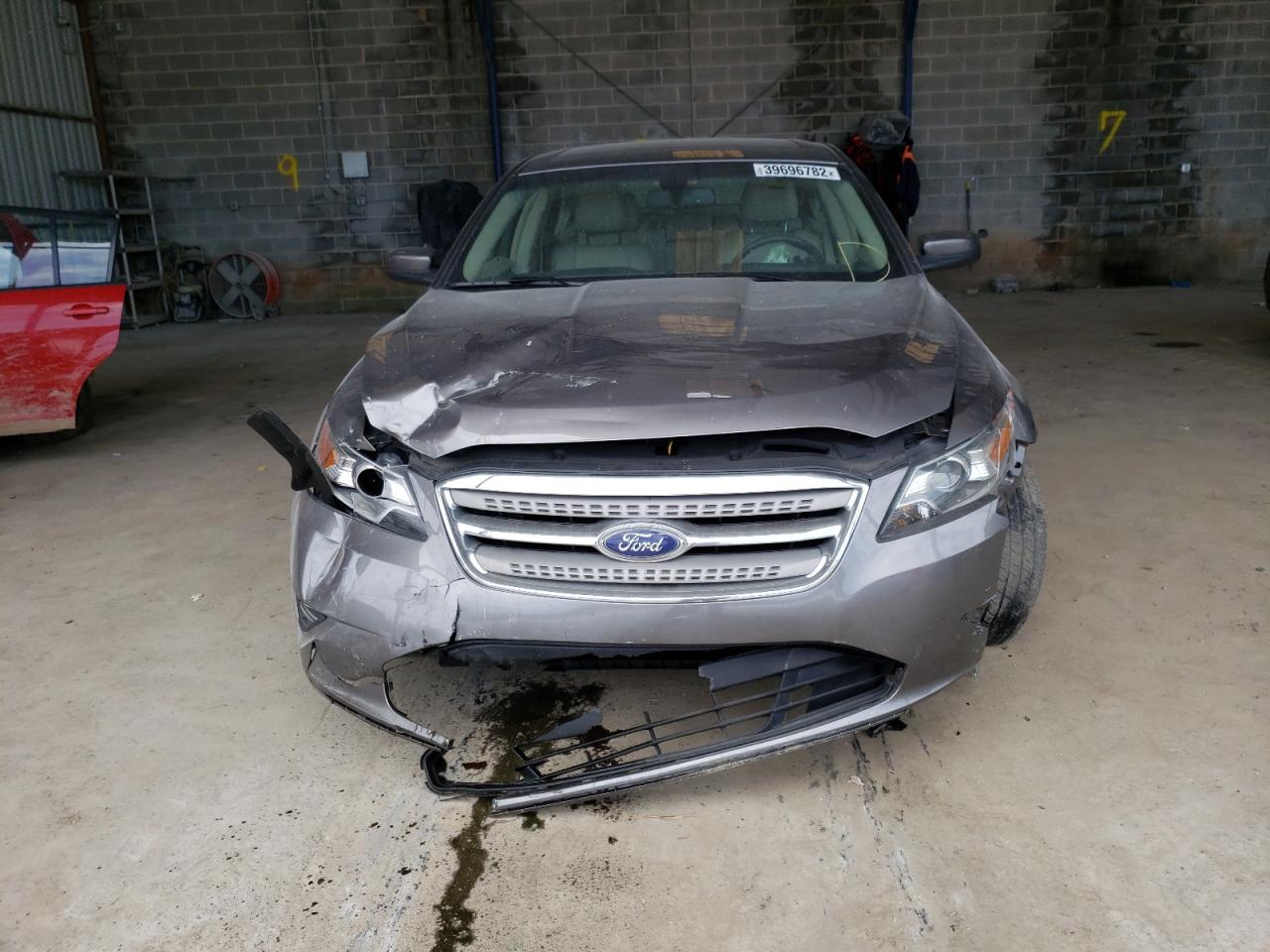 Photo 9 from auction – 2011 FORD TAURUS SEL with VIN 1FAHP2EW4BG186391