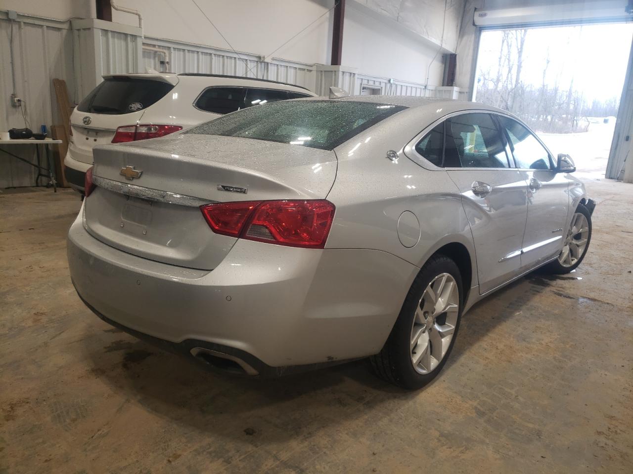 Photo 4 from auction – 2017 CHEVROLET IMPALA PRE with VIN 1G1145S36HU155243