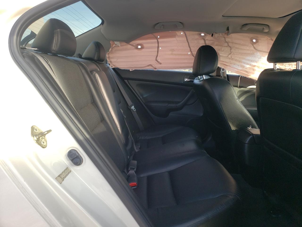 Photo 6 from auction – 2008 ACURA TSX with VIN JH4CL96848C005300