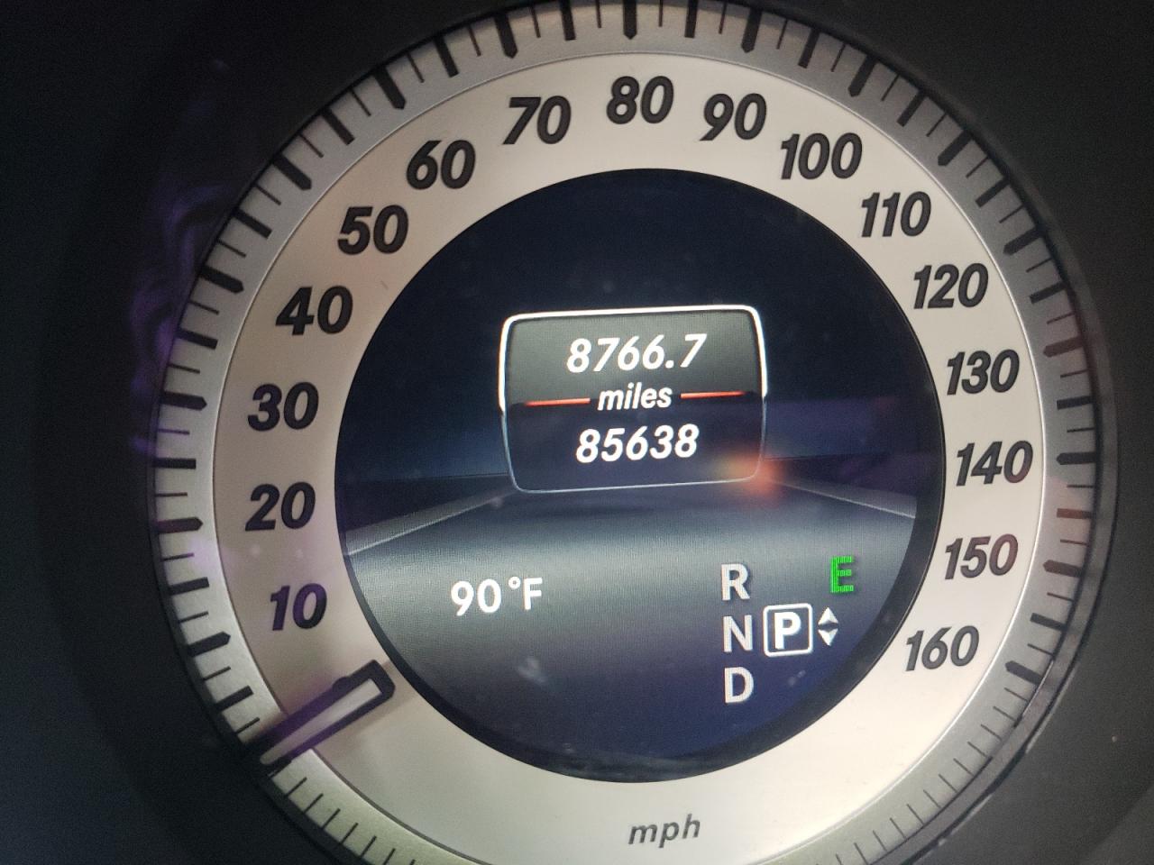 Photo 8 from auction – 2016 MERCEDES-BENZ E 350 with VIN WDDHF5KB6GB214010