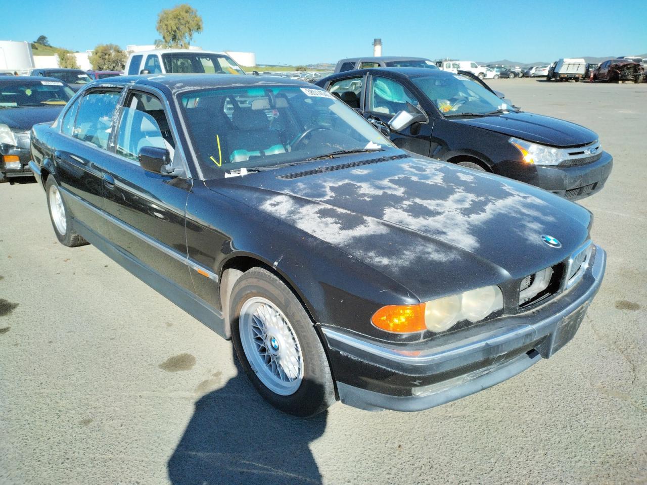 BMW 740 IL 1999 with VIN WBAGH8331XDP01674 - Photo from auction