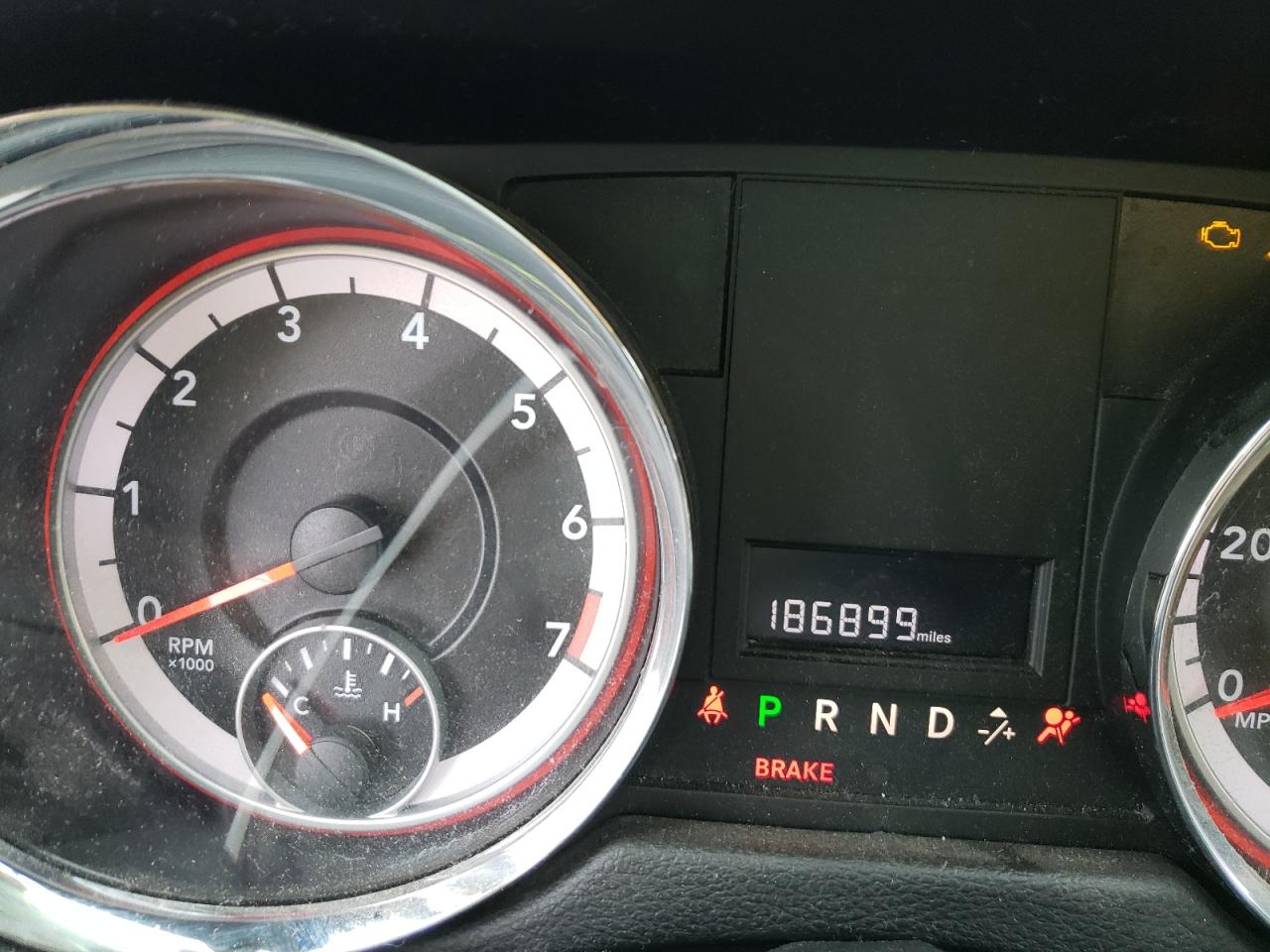 Photo 8 from auction – 2014 DODGE GRAND CARA with VIN 2C4RDGBG0ER169883