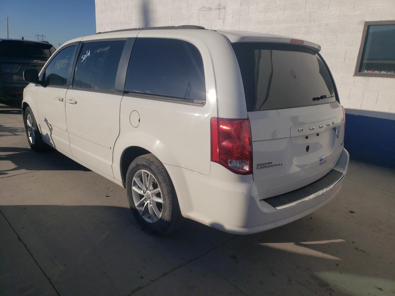 Photo 3 from auction – 2013 DODGE GRAND CARA with VIN 2C4RDGCG4DR685371