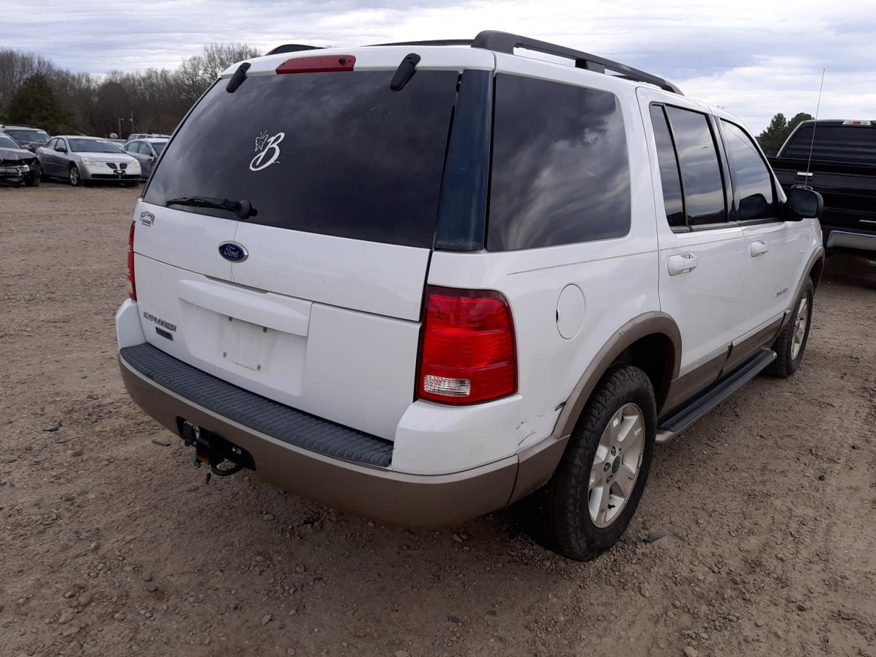 Photo 4 from auction – 2004 FORD EXPLORER E with VIN 1FMDU74W44ZA11318