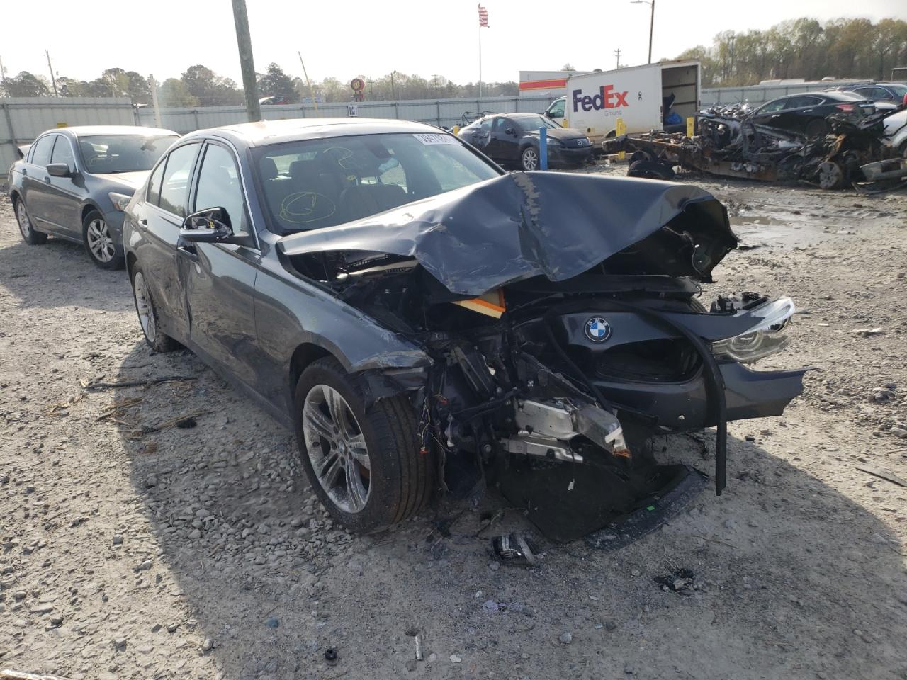 BMW 330 XI 2018 with VIN WBA8D9C5XJEB35395 - Photo from auction