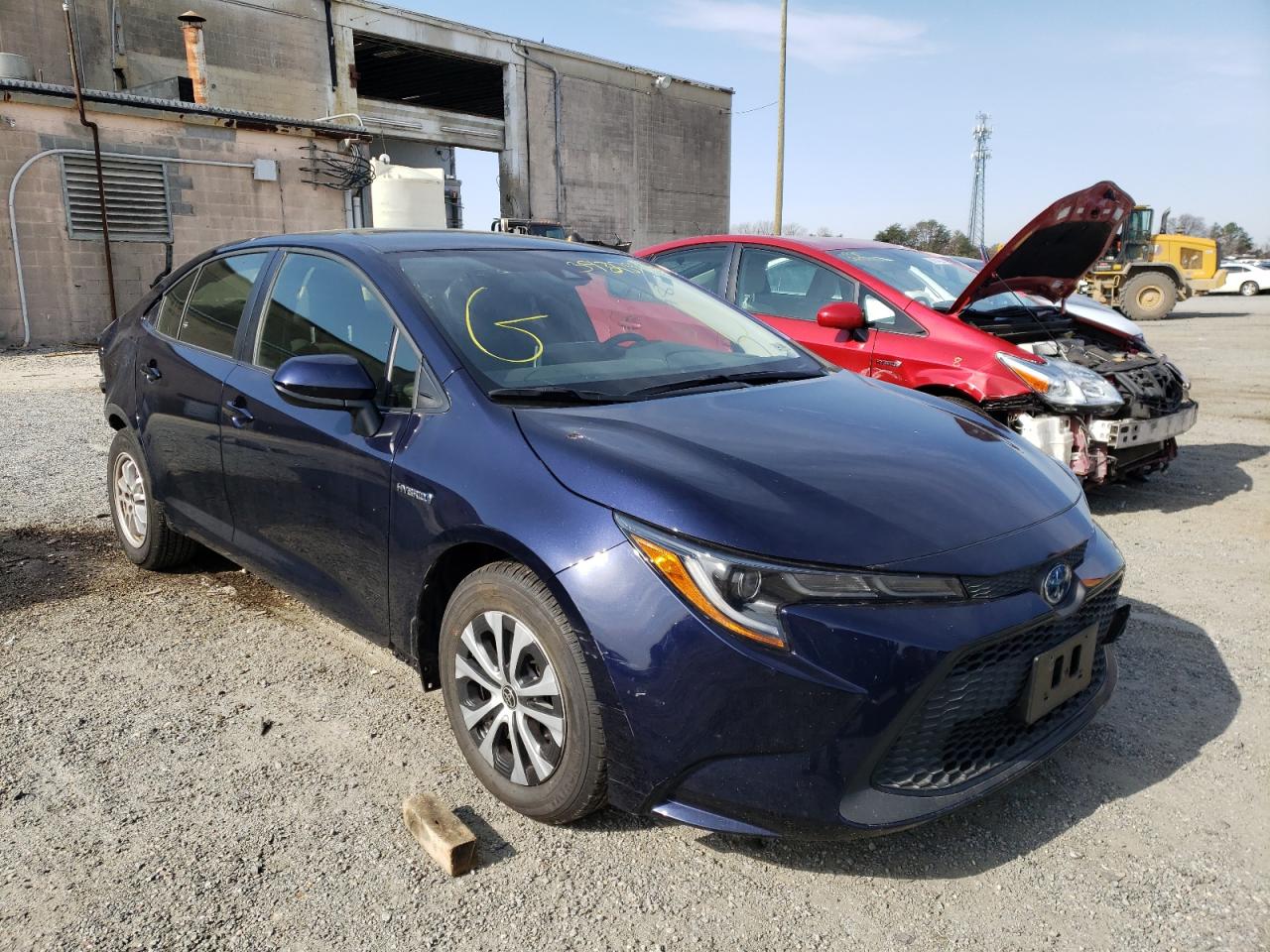 TOYOTA COROLLA LE 2021 with VIN JTDEAMDEXMJ010440 - Photo from auction