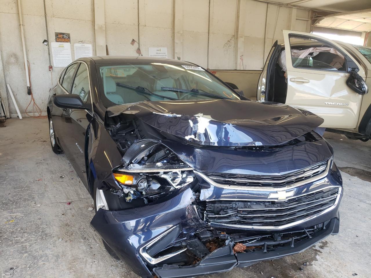 CHEVROLET MALIBU LS 2016 with VIN 1G1ZC5ST4GF224309 - Photo from auction