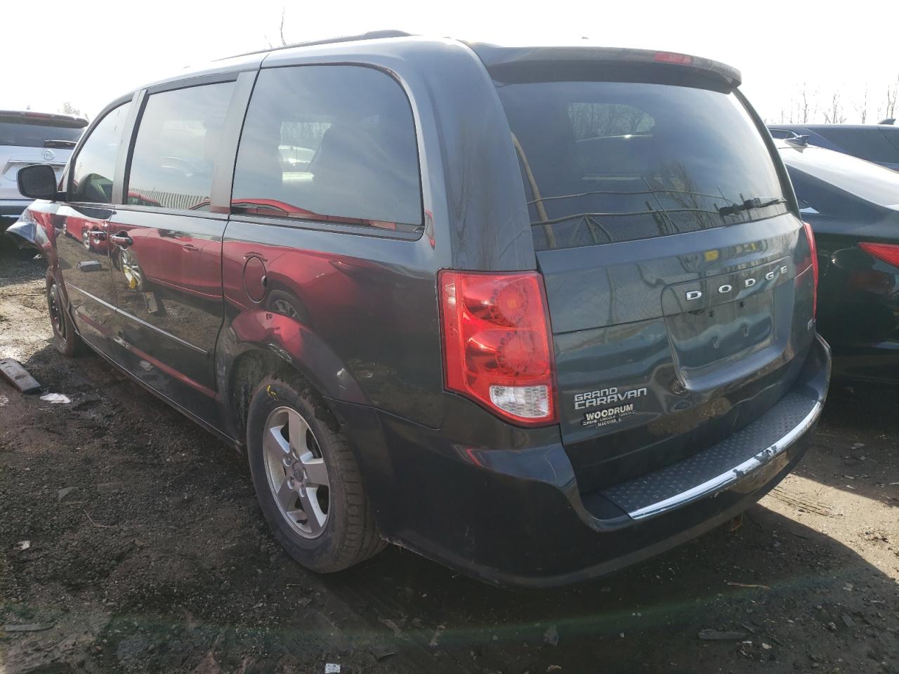Photo 3 from auction – 2011 DODGE GRAND CARA with VIN 2D4RN3DG0BR728818