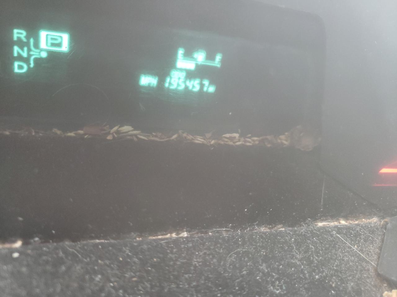 Photo 8 from auction – 2007 TOYOTA PRIUS with VIN JTDKB20U977652991