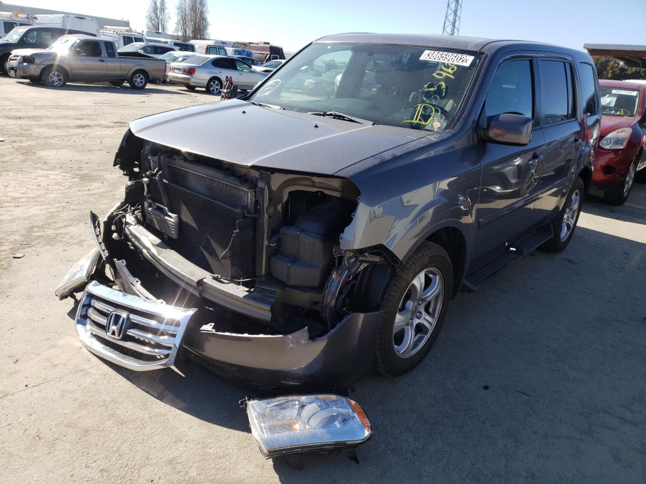 Фото 2 с аукциона – 2014 HONDA PILOT EXL с VIN 5FNYF4H53EB034645