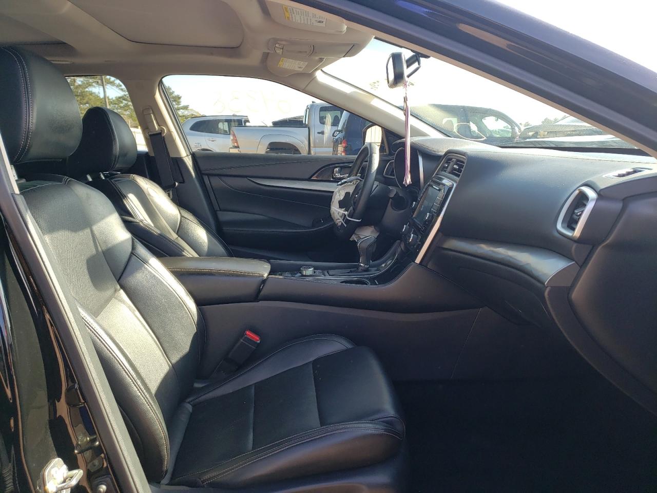 Photo 5 from auction – 2018 NISSAN MAXIMA 3.5 with VIN 1N4AA6AP2JC385955