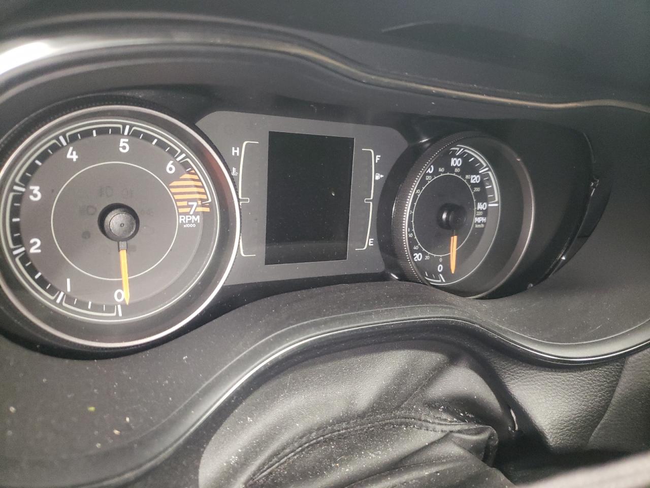 Photo 8 from auction – 2020 JEEP CHEROKEE L with VIN 1C4PJMLB1LD594238