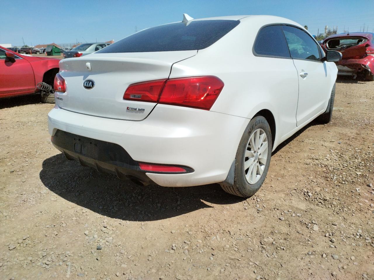 Photo 4 from auction – 2014 KIA FORTE EX with VIN KNAFX6A8XE5221187