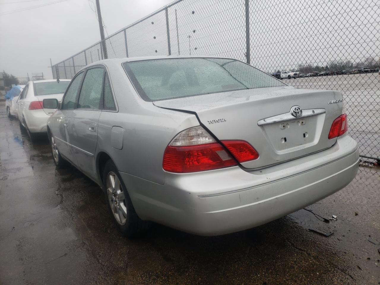 Photo 3 from auction – 2004 TOYOTA AVALON XL with VIN 4T1BF28B24U382602