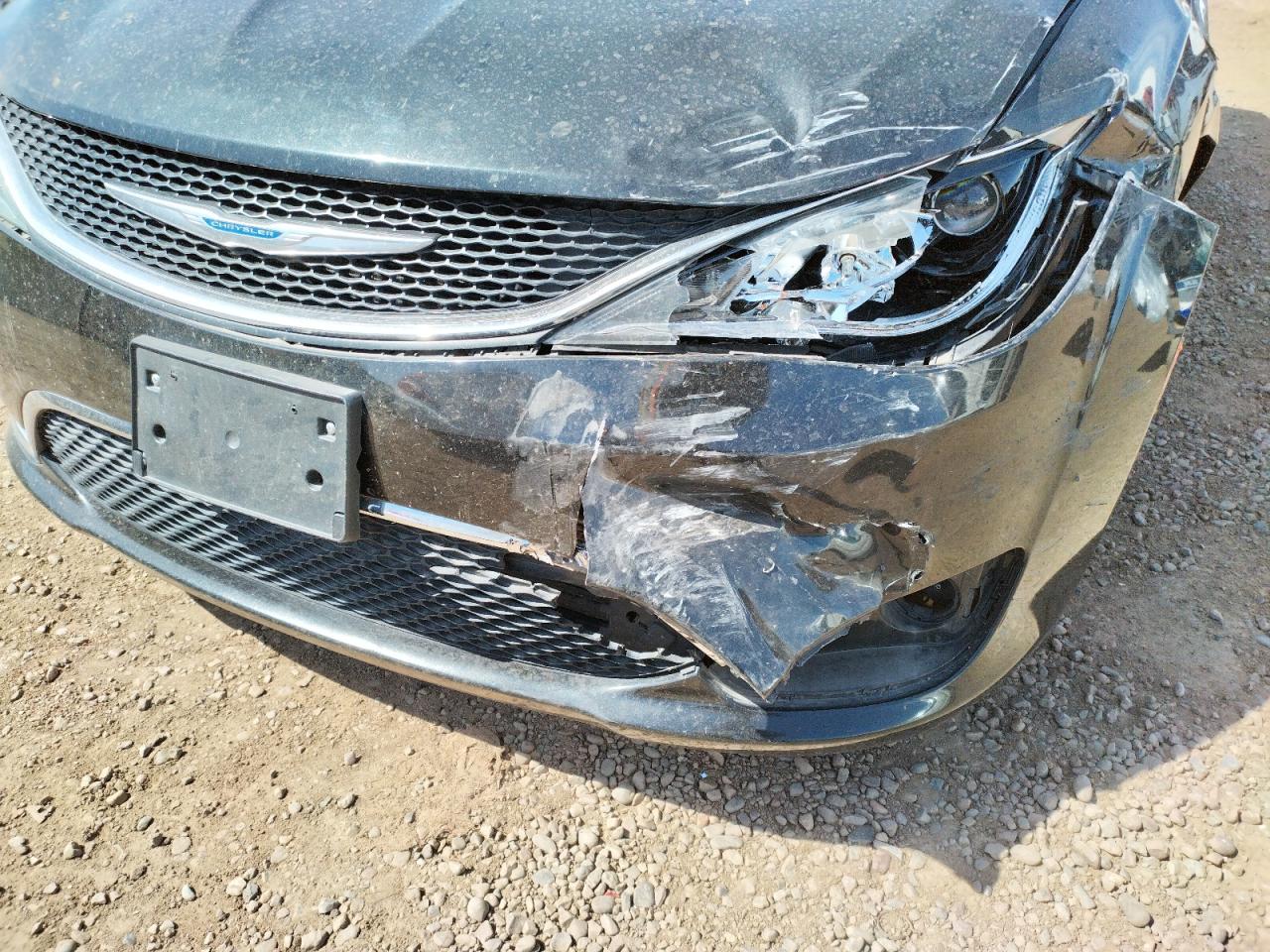 Photo 9 from auction – 2018 CHRYSLER PACIFICA T with VIN 2C4RC1BG4JR216956