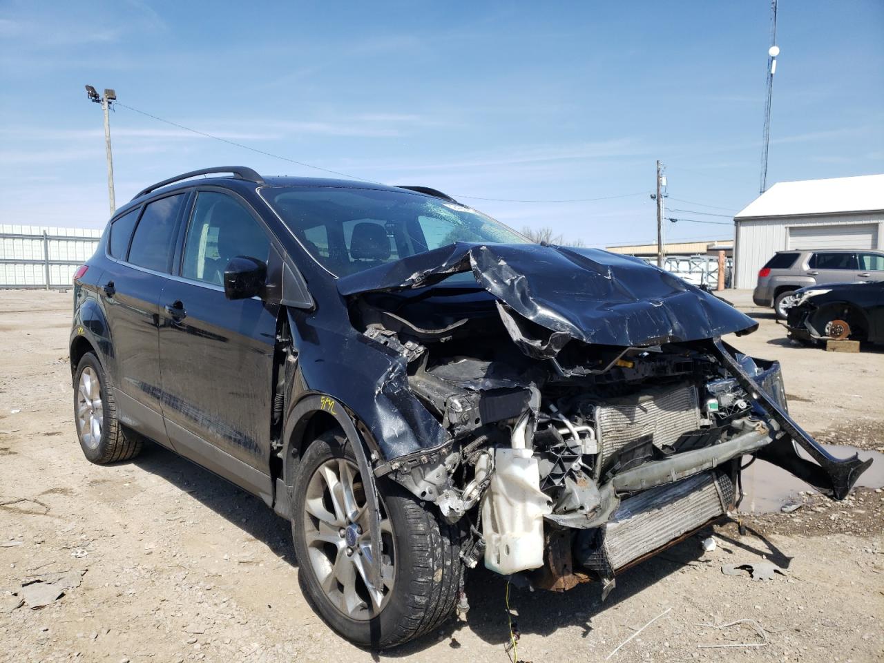 Photo 1 from auction – 2015 FORD ESCAPE SE with VIN 1FMCU9G97FUA39255