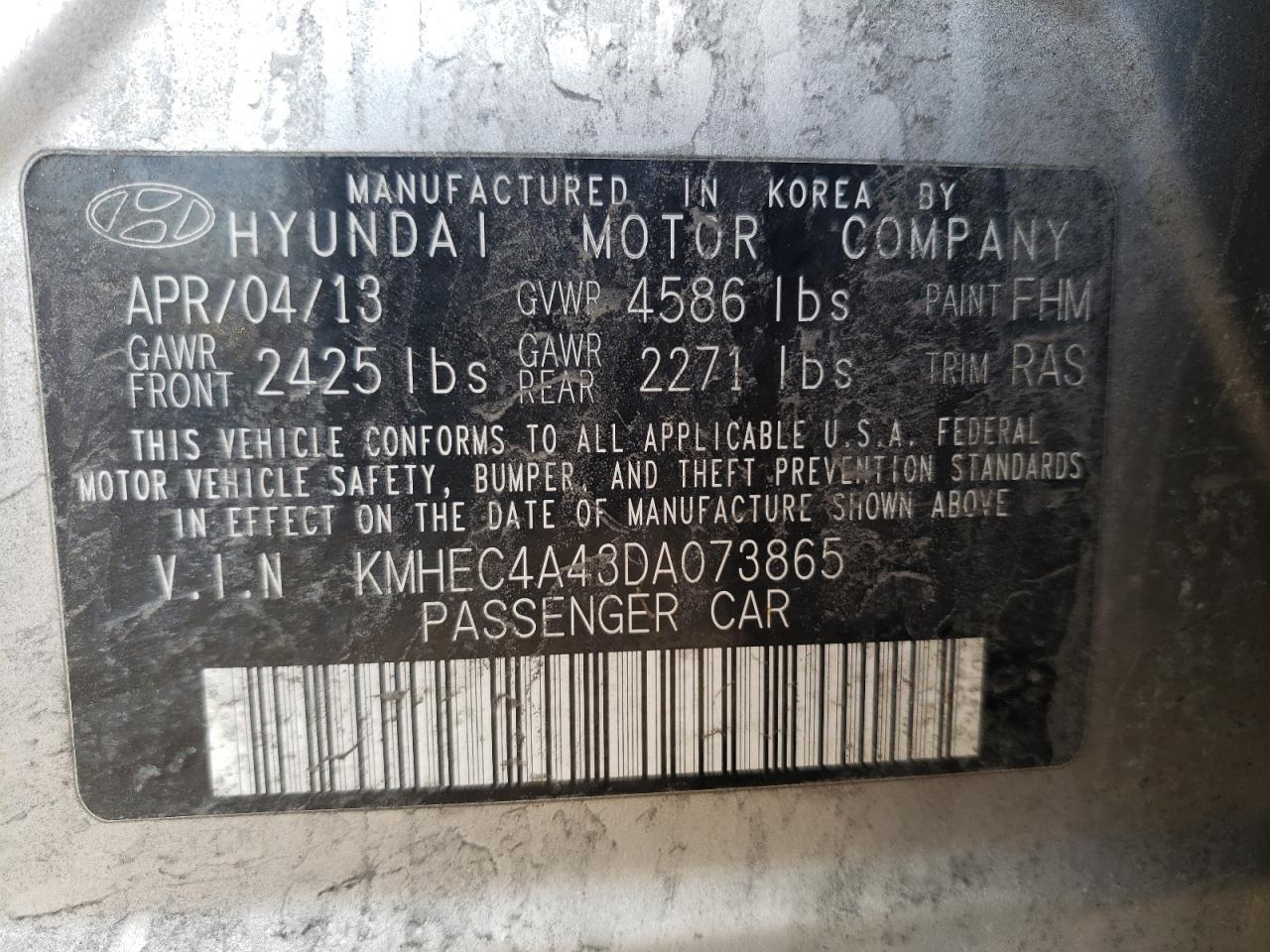 Photo 10 from auction – 2013 HYUNDAI SONATA HYB with VIN KMHEC4A43DA073865