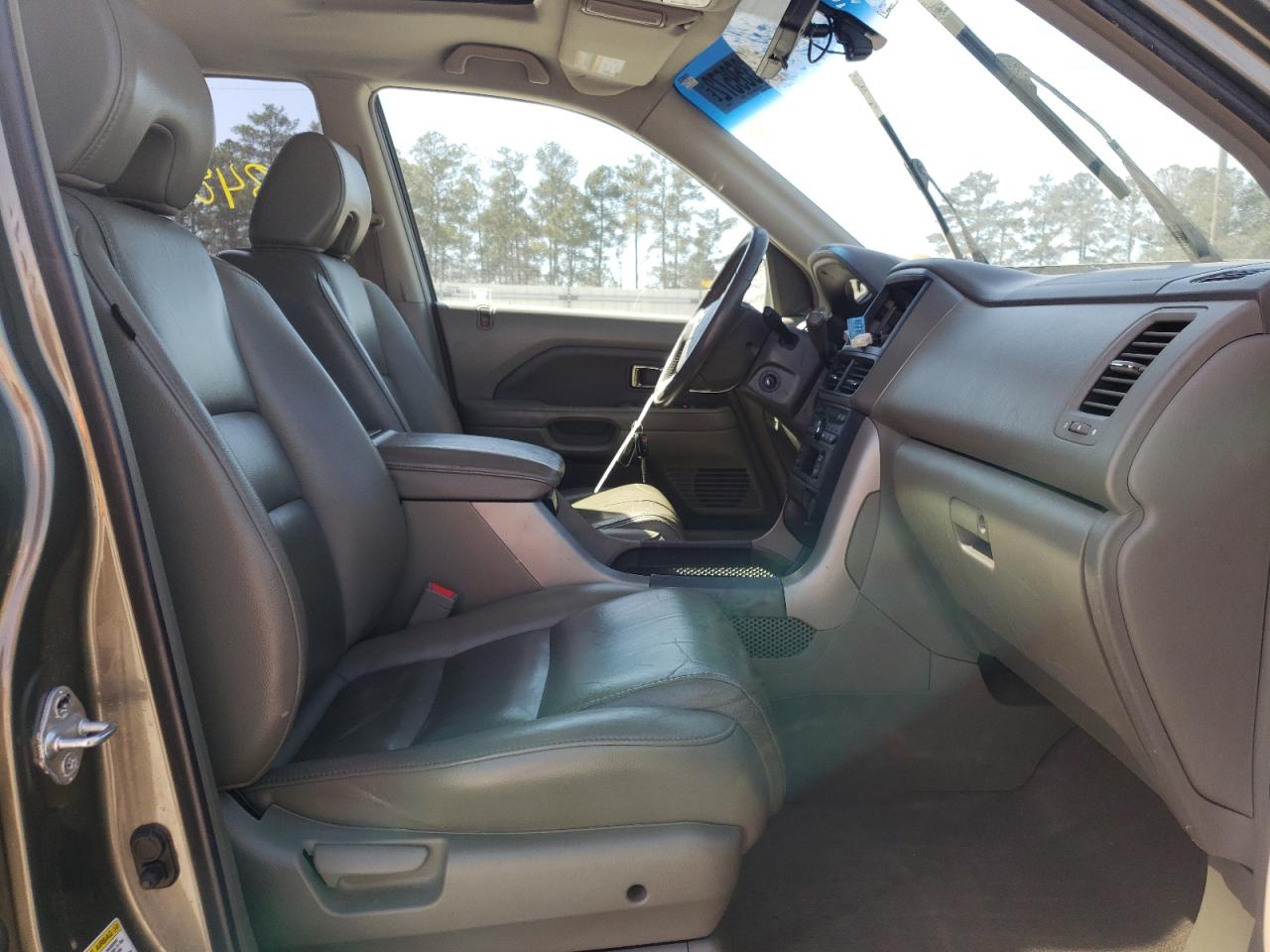 Photo 5 from auction – 2007 HONDA PILOT EXL with VIN 5FNYF28597B003858