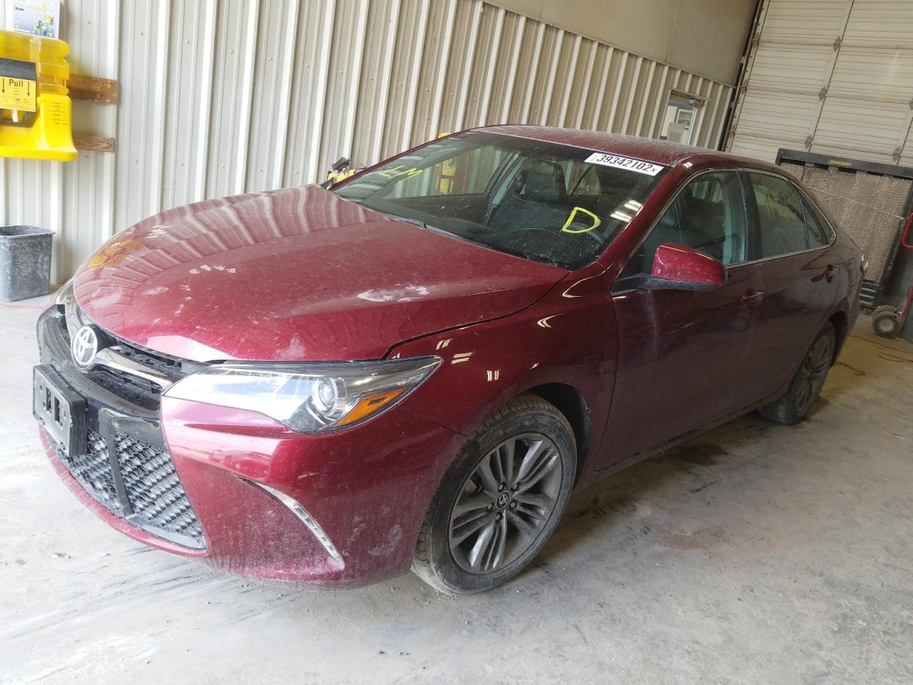 Photo 2 from auction – 2016 TOYOTA CAMRY LE with VIN 4T1BF1FK2GU534041