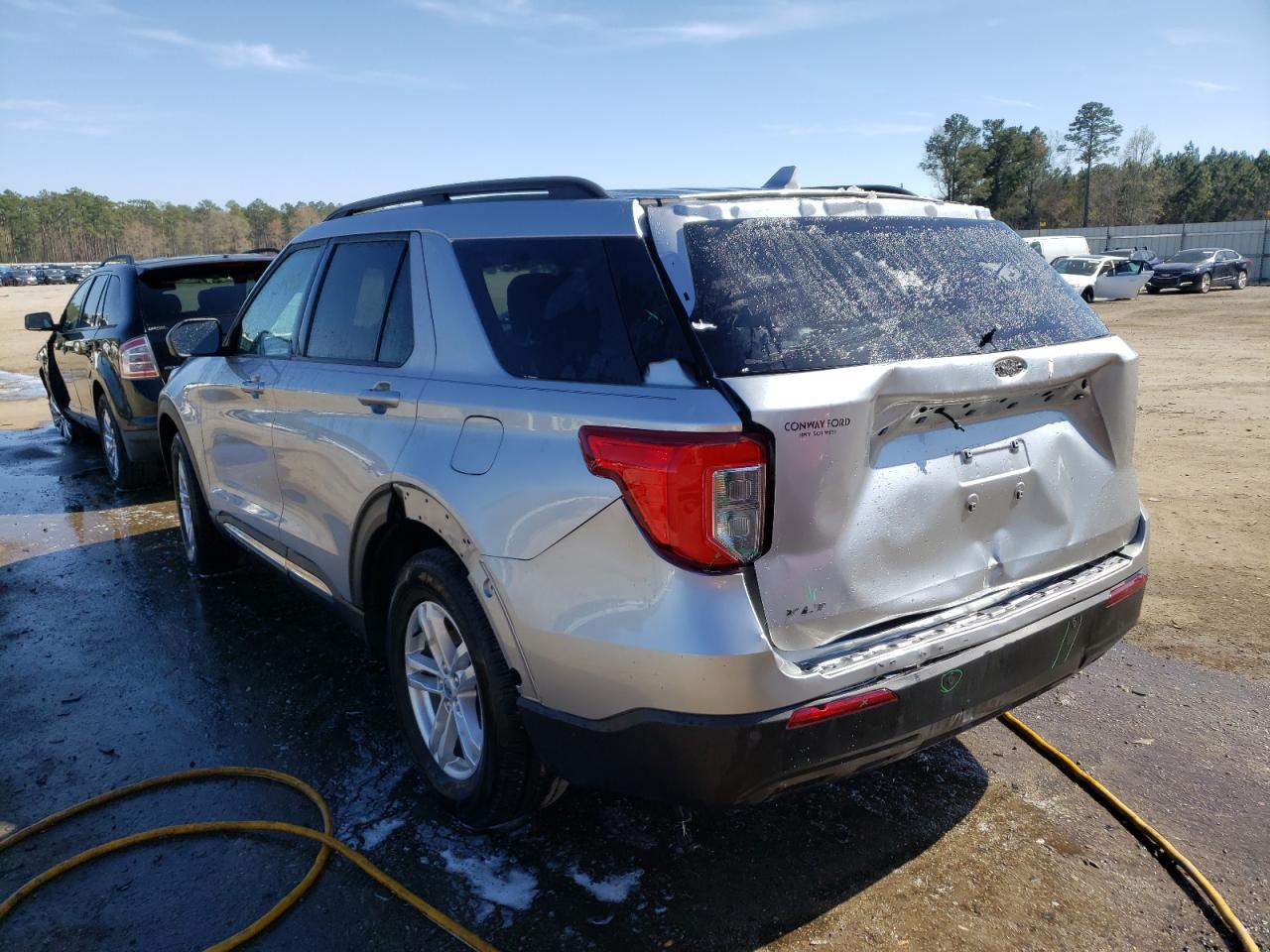 Photo 3 from auction – 2020 FORD EXPLORER X with VIN 1FMSK7DH0LGD03184